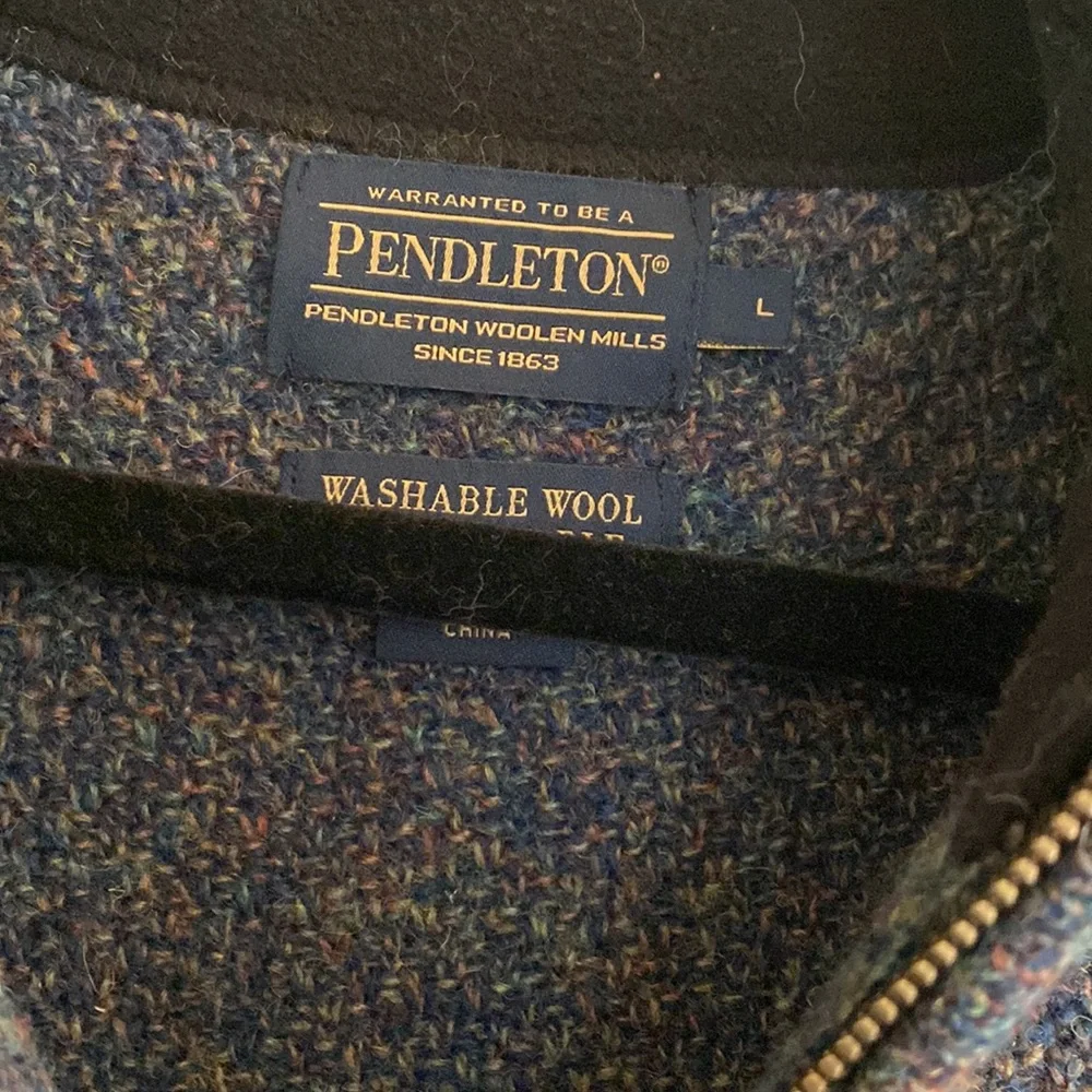 Pendleton Sweater - Picture 3 of 5